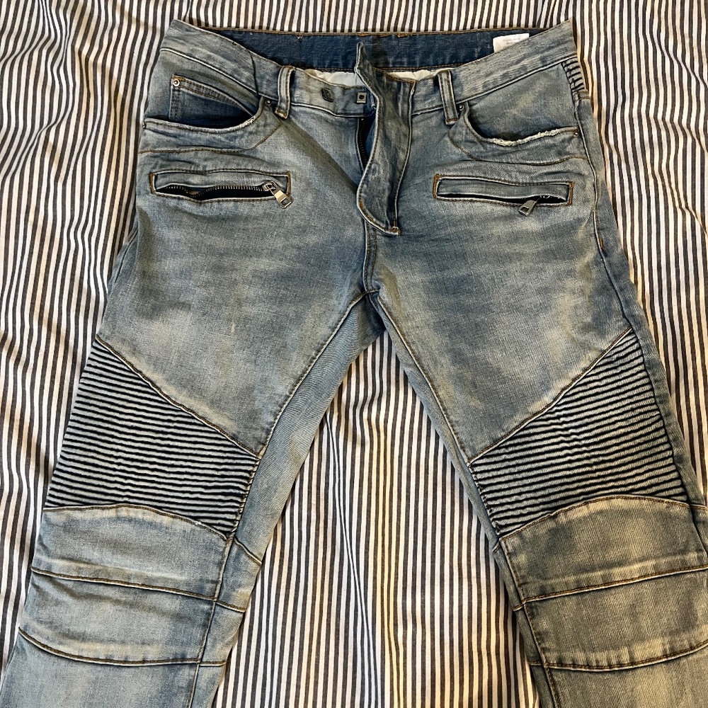 MNML MENS DISTRESSED BIKER JEANS SIZE 30